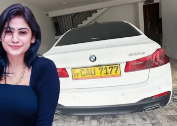 පියුමිගේ සුපිරි රිය හමුවූ තැන!