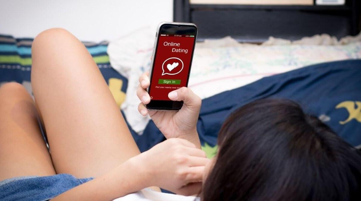 Dating app scams are draining bank accounts, police warn
