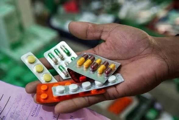 Health Minister denies widespread medicine shortage