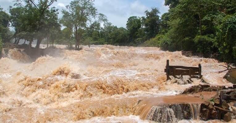 Kalu Ganga and Mahaweli flood warnings as reservoir gates opened