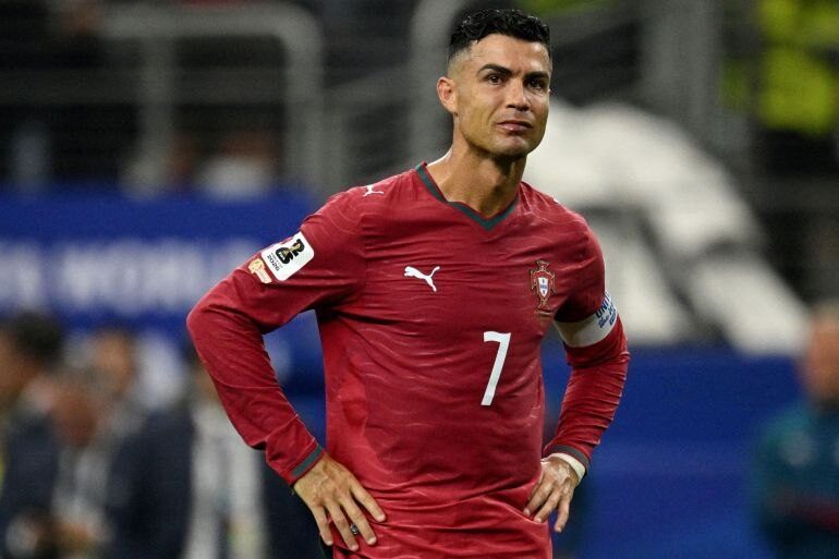Portugal suspends Cristiano Ronaldo after he left national team camp