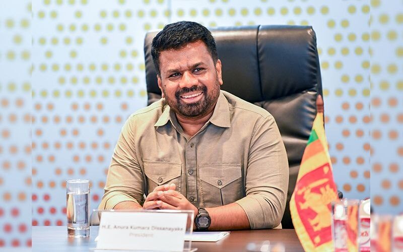 President outlines private role in ports and power grid